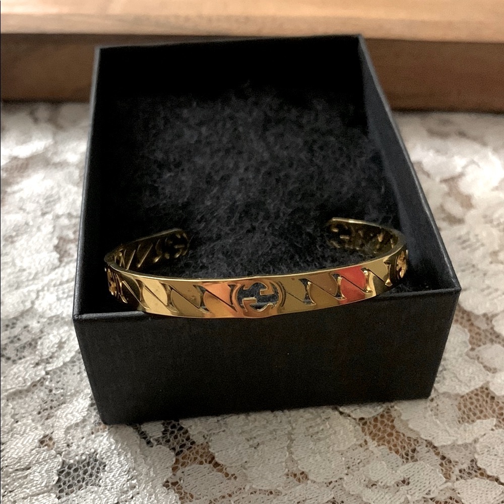 GG Gold Tone Cuff with Logo